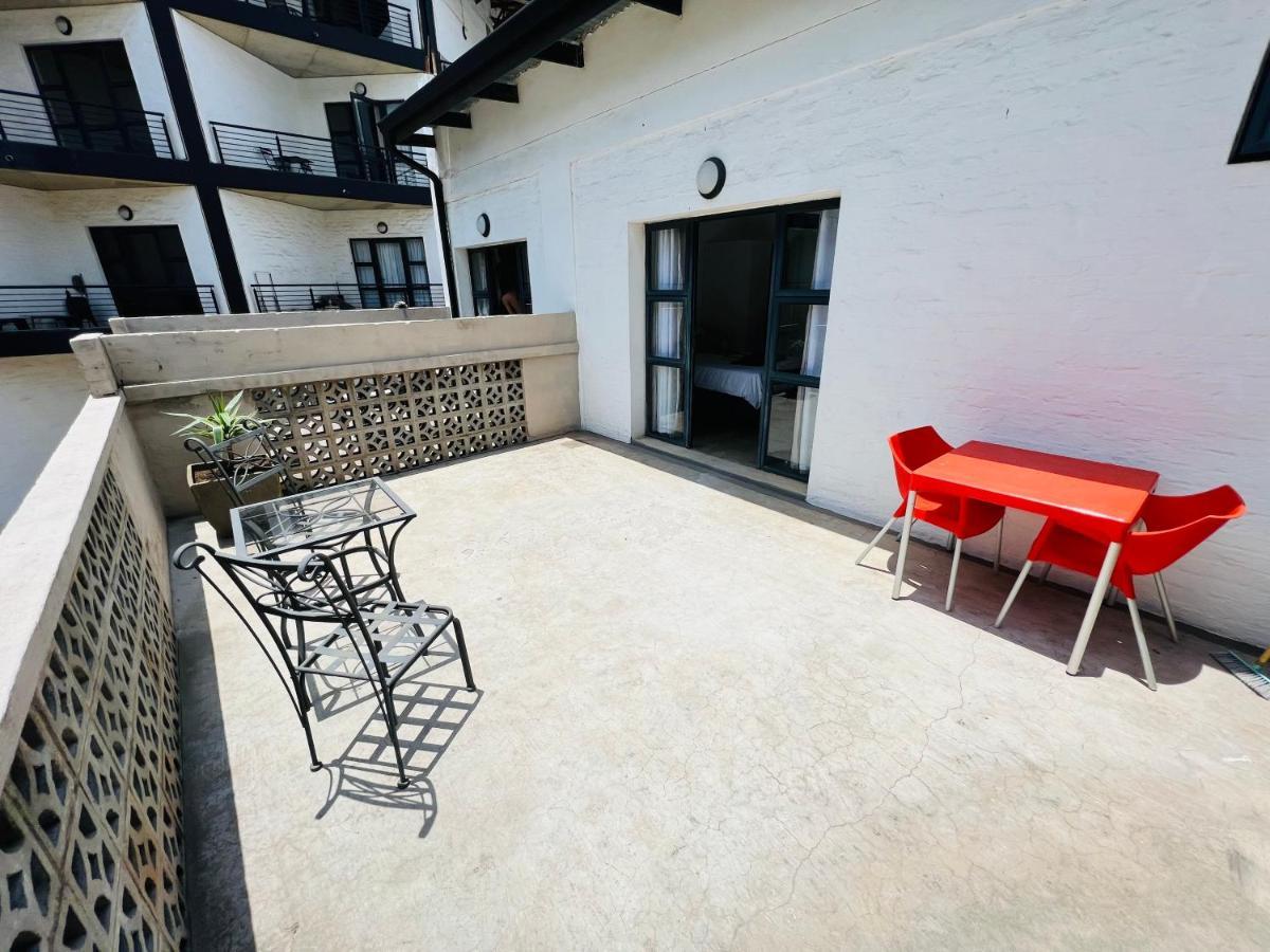 City Living Apartment 119 - Washer, 4K Tv, Fast Wifi, & Sunny Balcony Johannesburg Eksteriør bilde