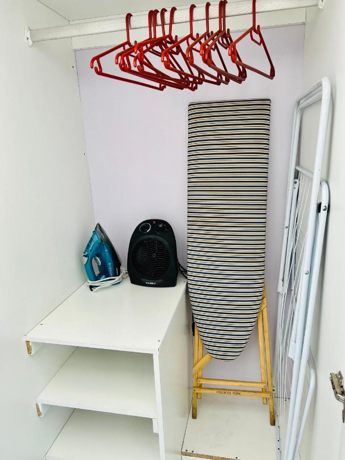 City Living Apartment 119 - Washer, 4K Tv, Fast Wifi, & Sunny Balcony Johannesburg Eksteriør bilde